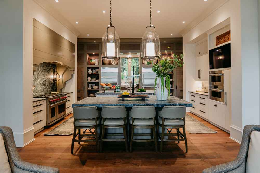 tudor-lake-cottage-11-Kitchen-101-2.jpg