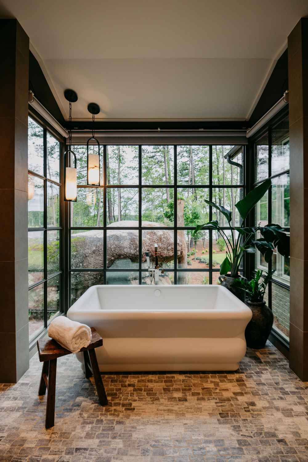tudor-lake-cottage-17-Masterbathroom-121.jpg