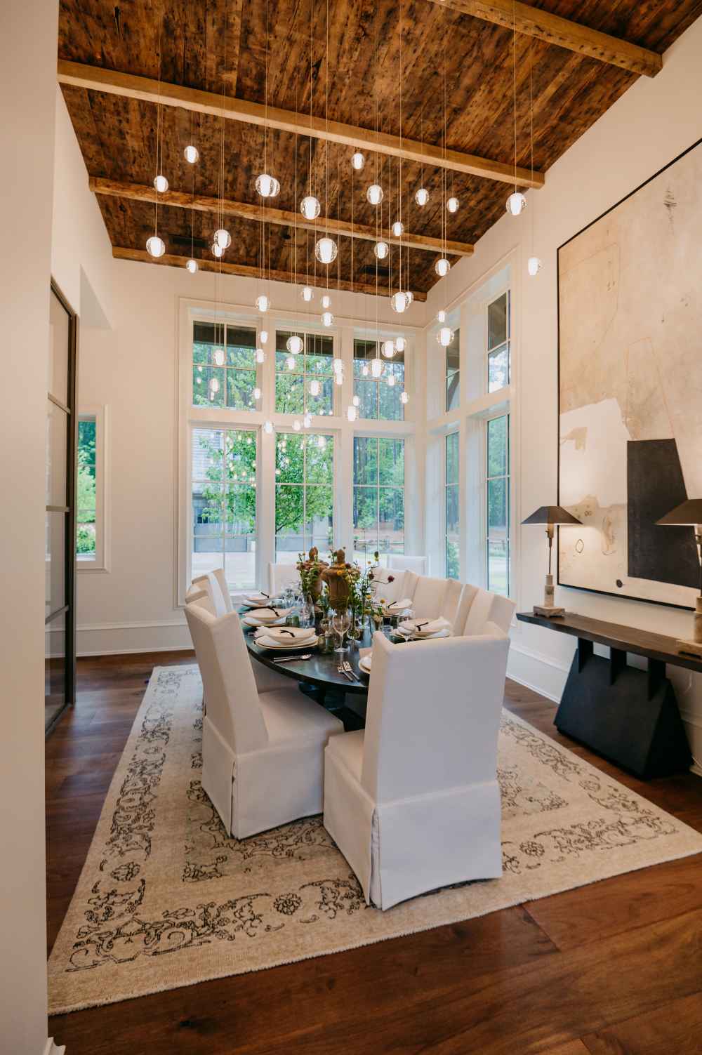 tudor-lake-cottage-4-Diningroom-104.jpg